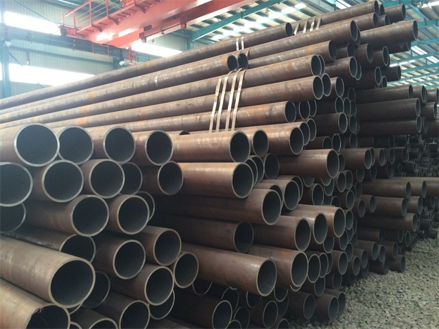 武汉化肥设备用高压无缝钢管