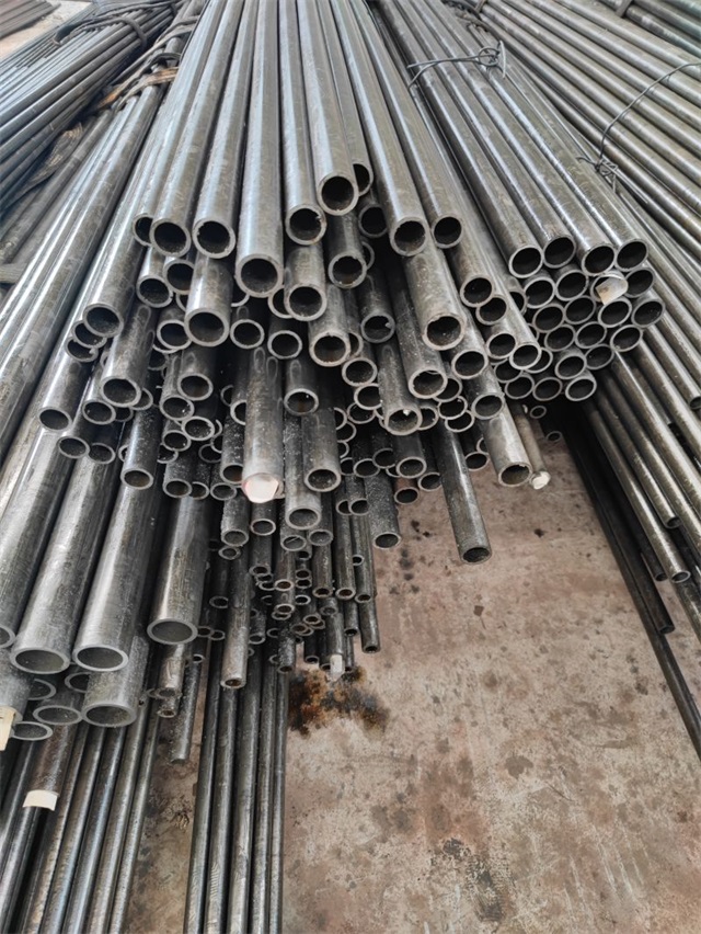 武汉16mn精密无缝钢管